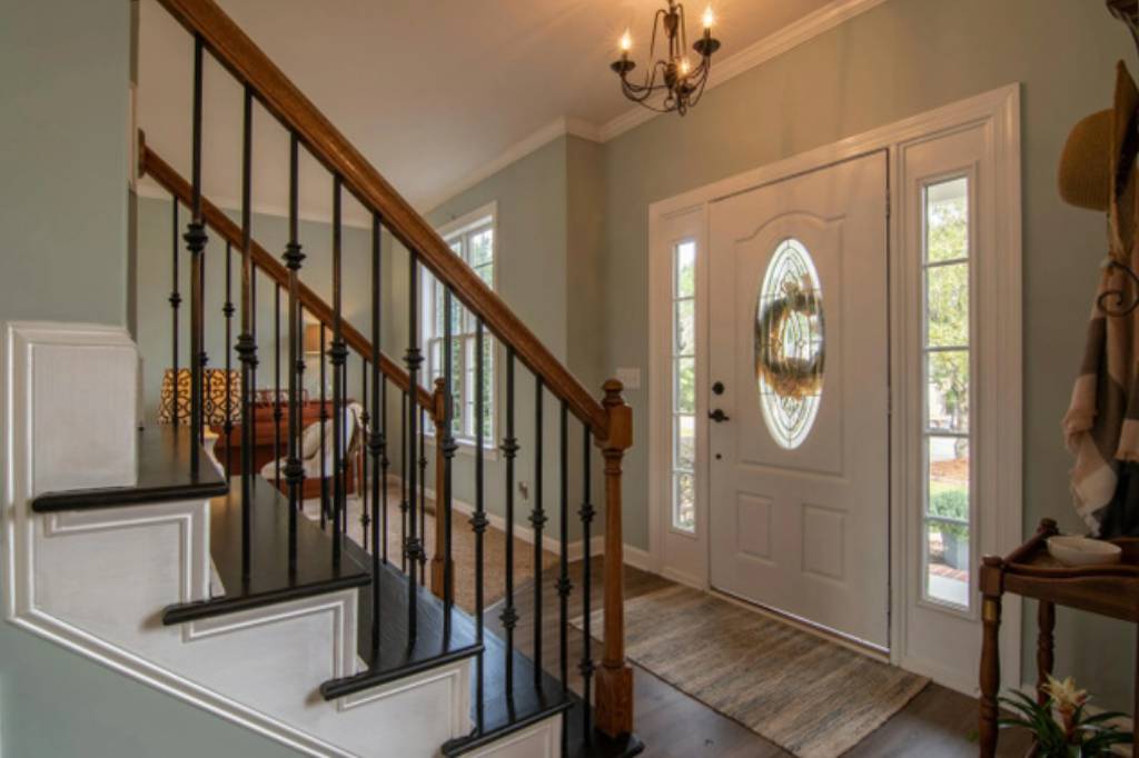 Entryway Elegance: Making a Great First Impression